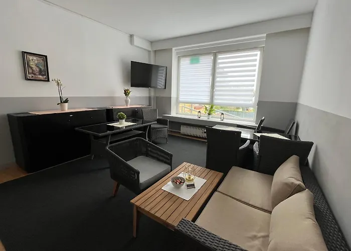 Doppelzimmer-tv-bad- Kuehlschrank-8 بيت ضيافة 3*